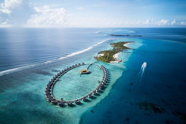 Maldives, Ritz-Carlton